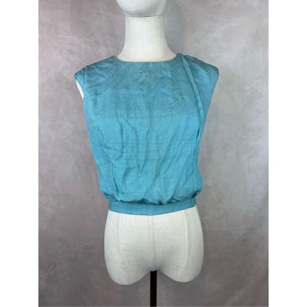 Vintage 1940s 1950s Button Back Blouse